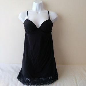 Victoria Secret lingerie 34B NWT